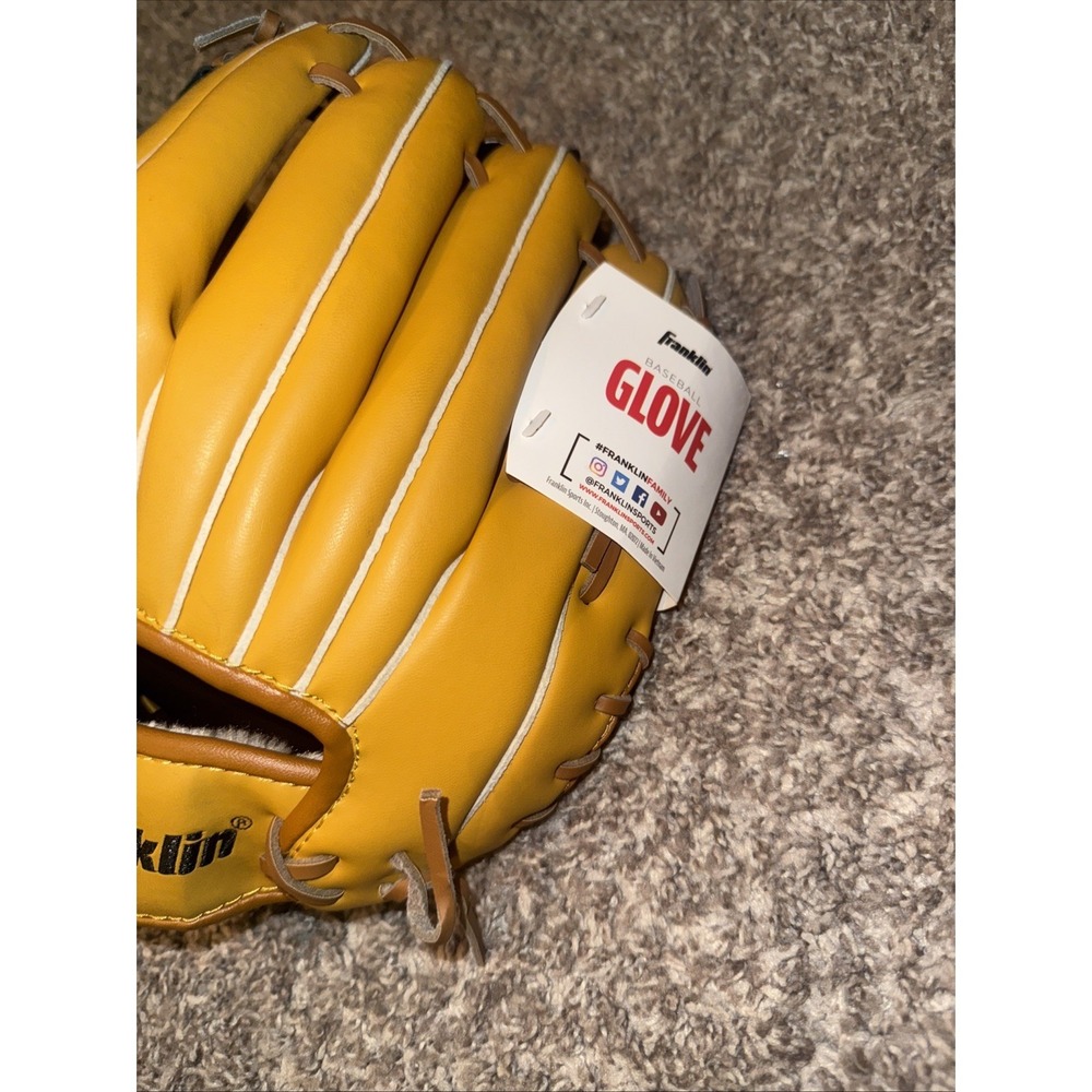 Franklin Baseball glove Right Handed 11.0"